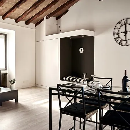 Loft With A View In The Heart Of Citta Alta * 베르가모